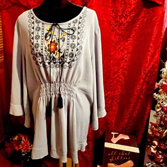 SHEIN Tops - Beautiful blue tunic